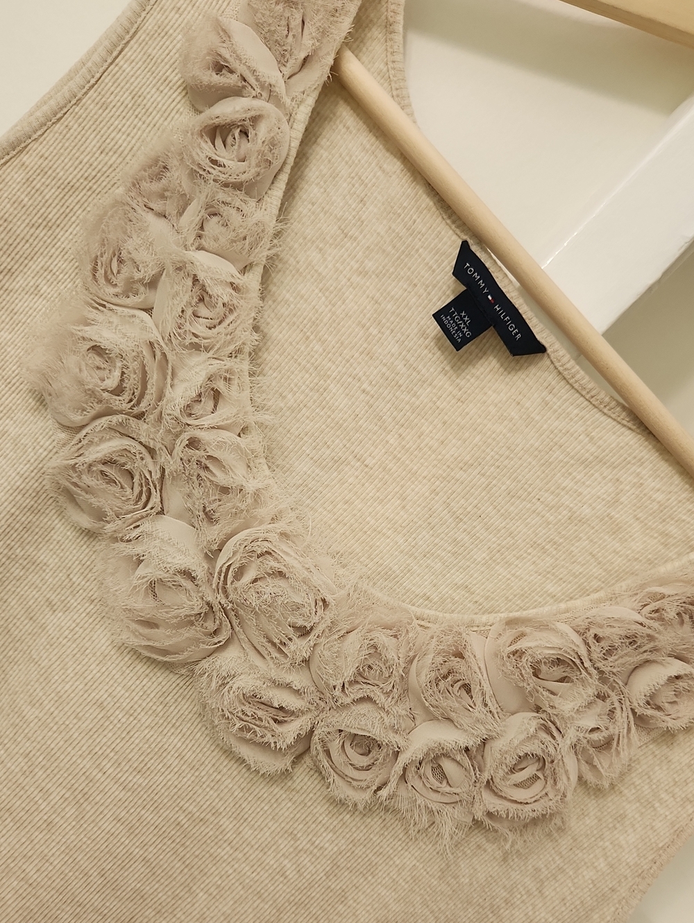 Tommy Hilfiger Beige Rib Knit Rosette Embellished Tank Top Cotton Size XXL - Picture 4 of 15